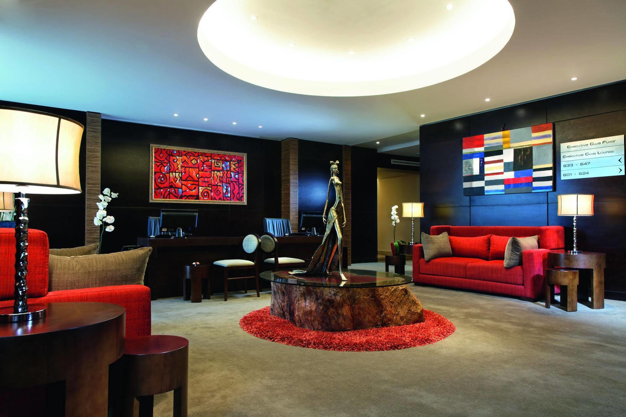 Moevenpick Ambassador Hotel Accra Ngoại thất bức ảnh